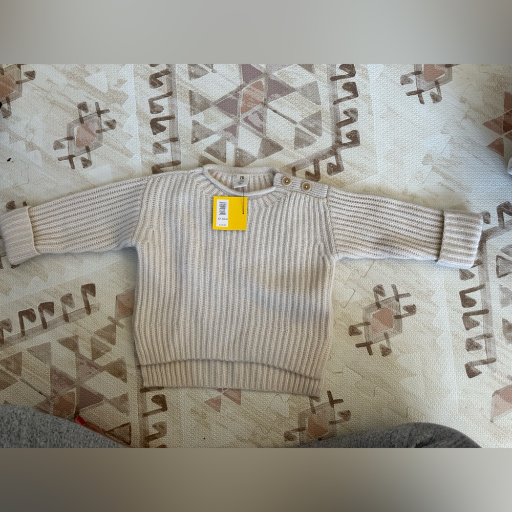 Banana Republic Beige Ribbed Cashmere Sweater